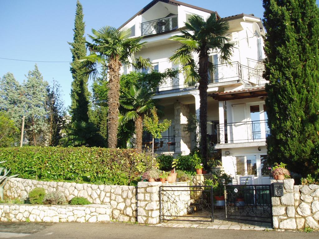 Apartments Villa Elizabet مالينسكا المظهر الخارجي الصورة