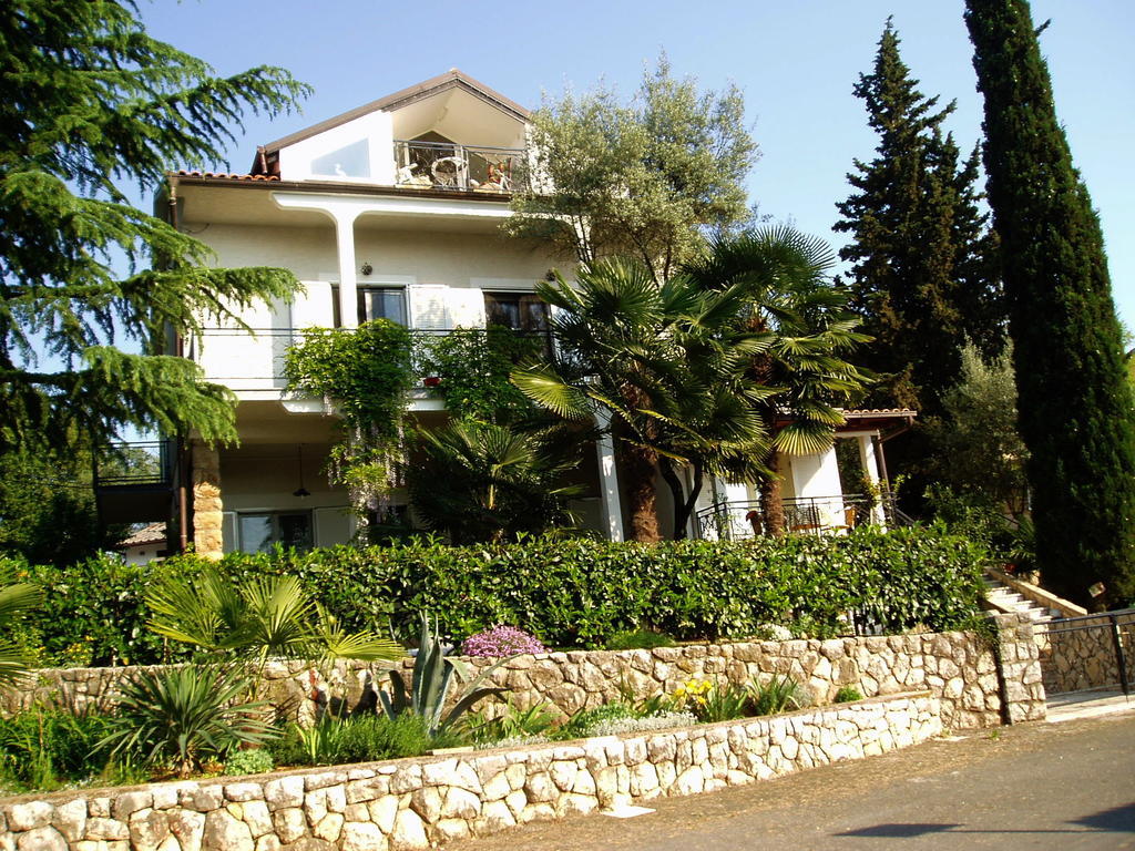Apartments Villa Elizabet مالينسكا المظهر الخارجي الصورة