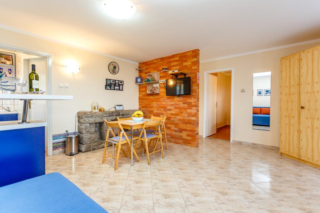Apartments Villa Elizabet مالينسكا المظهر الخارجي الصورة