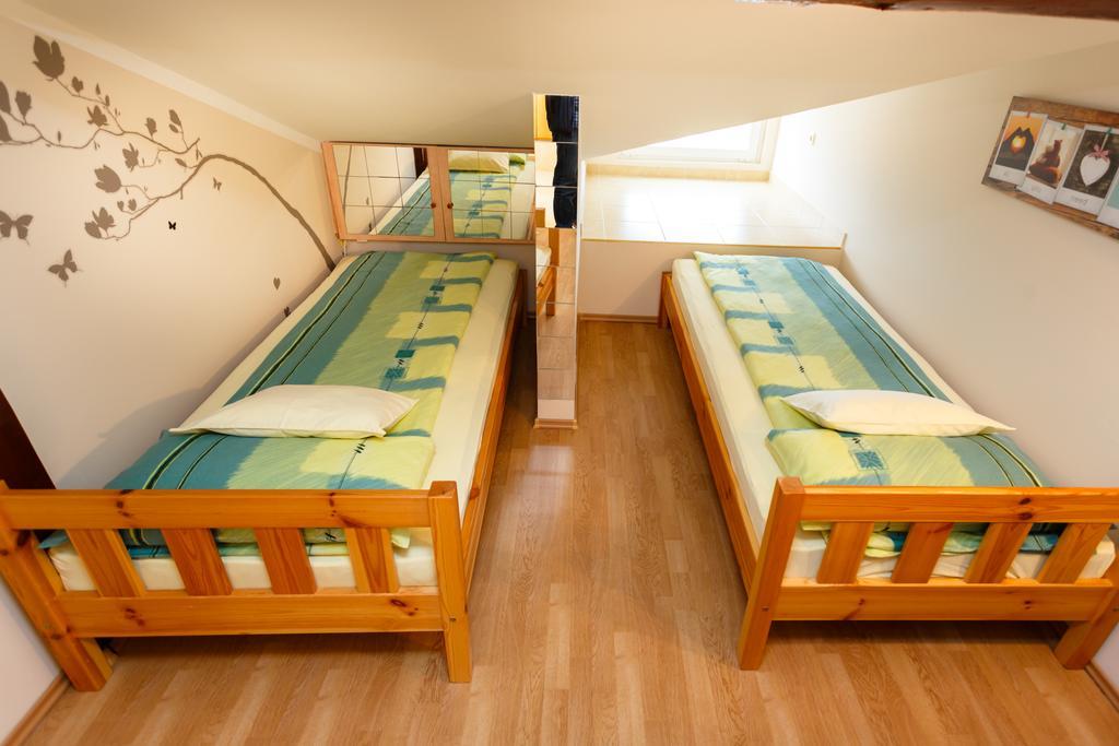 Apartments Villa Elizabet مالينسكا المظهر الخارجي الصورة