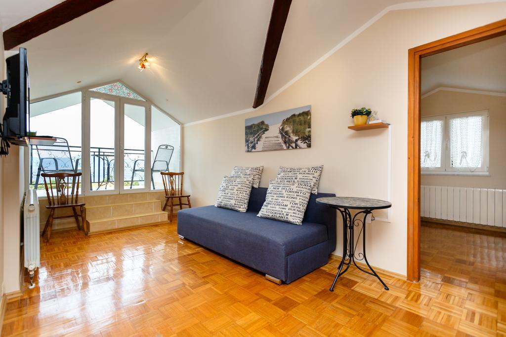 Apartments Villa Elizabet مالينسكا المظهر الخارجي الصورة
