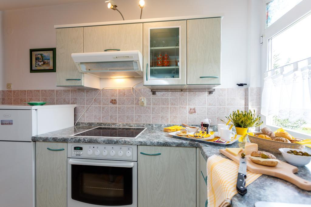 Apartments Villa Elizabet مالينسكا المظهر الخارجي الصورة